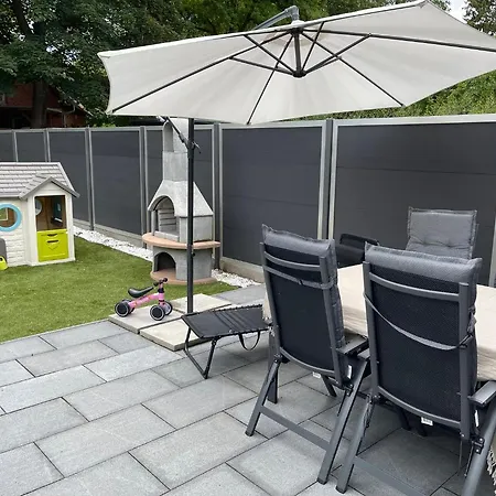 Wohnen Im Reihenhaus Auf Zeit In Holiday home